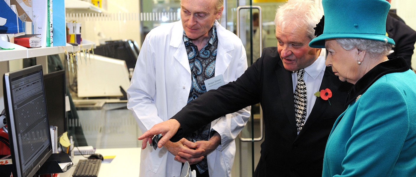 The Queen, with The Duke of Edinburgh, opens the Francis Crick Institute